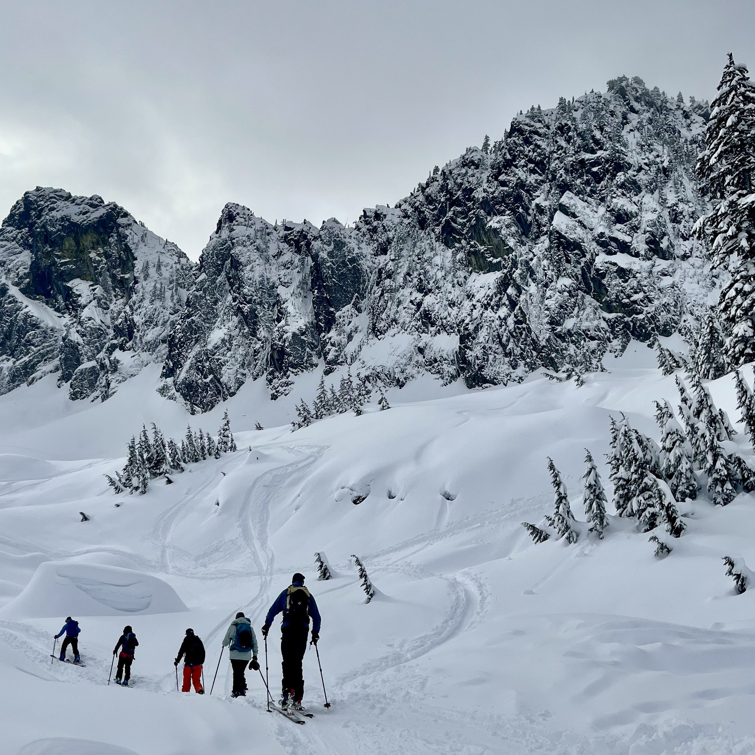 Snoqualmie Pass Backcountry Skiing | Blackbird Mountain Guides