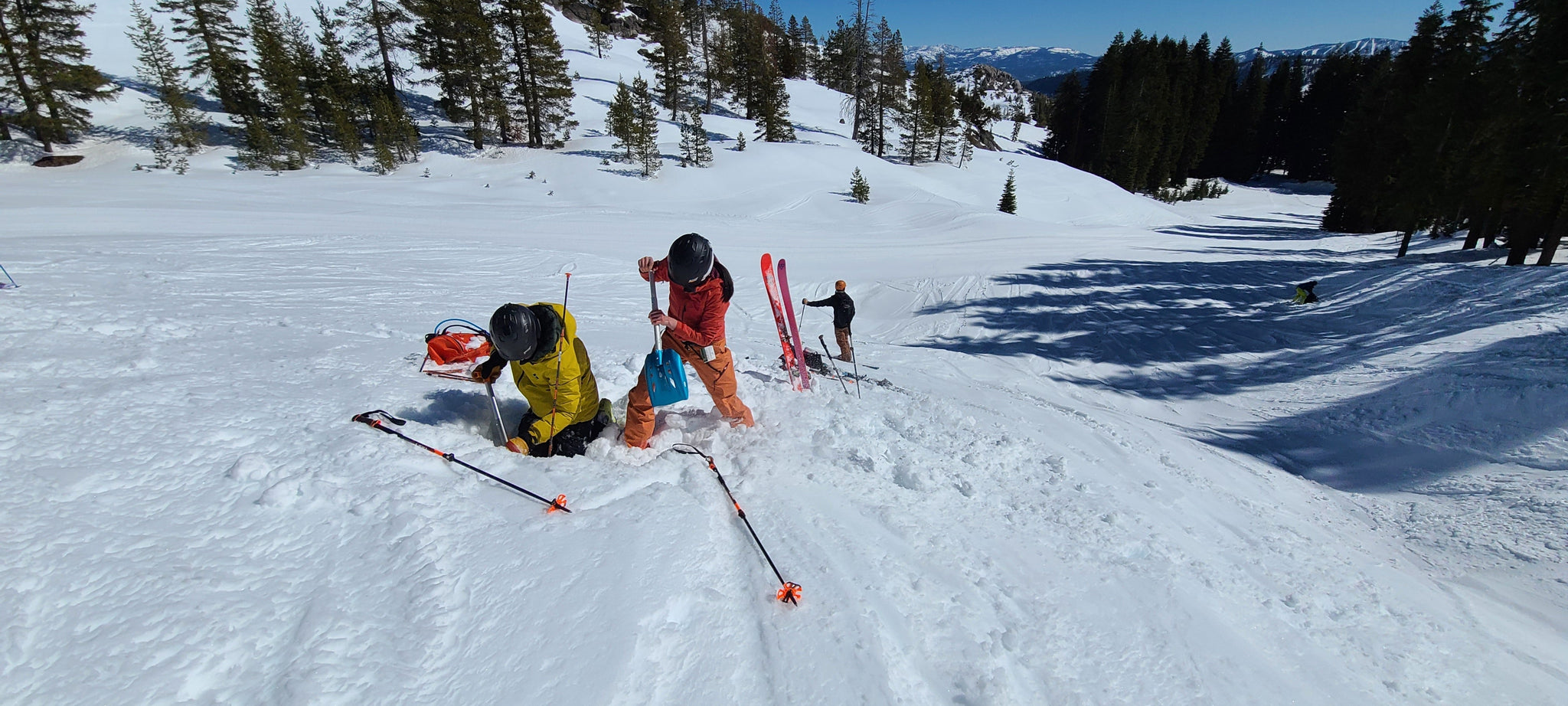 Mammoth Avalanche Courses: AIARE Education in the Eastern Sierra