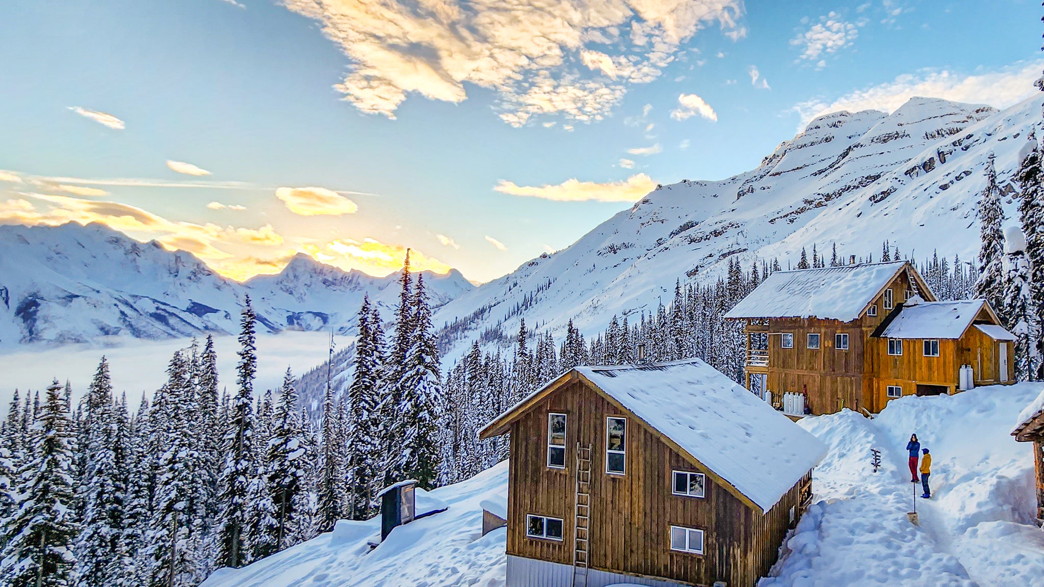 Snowfall Lodge: Openings in January 2024!