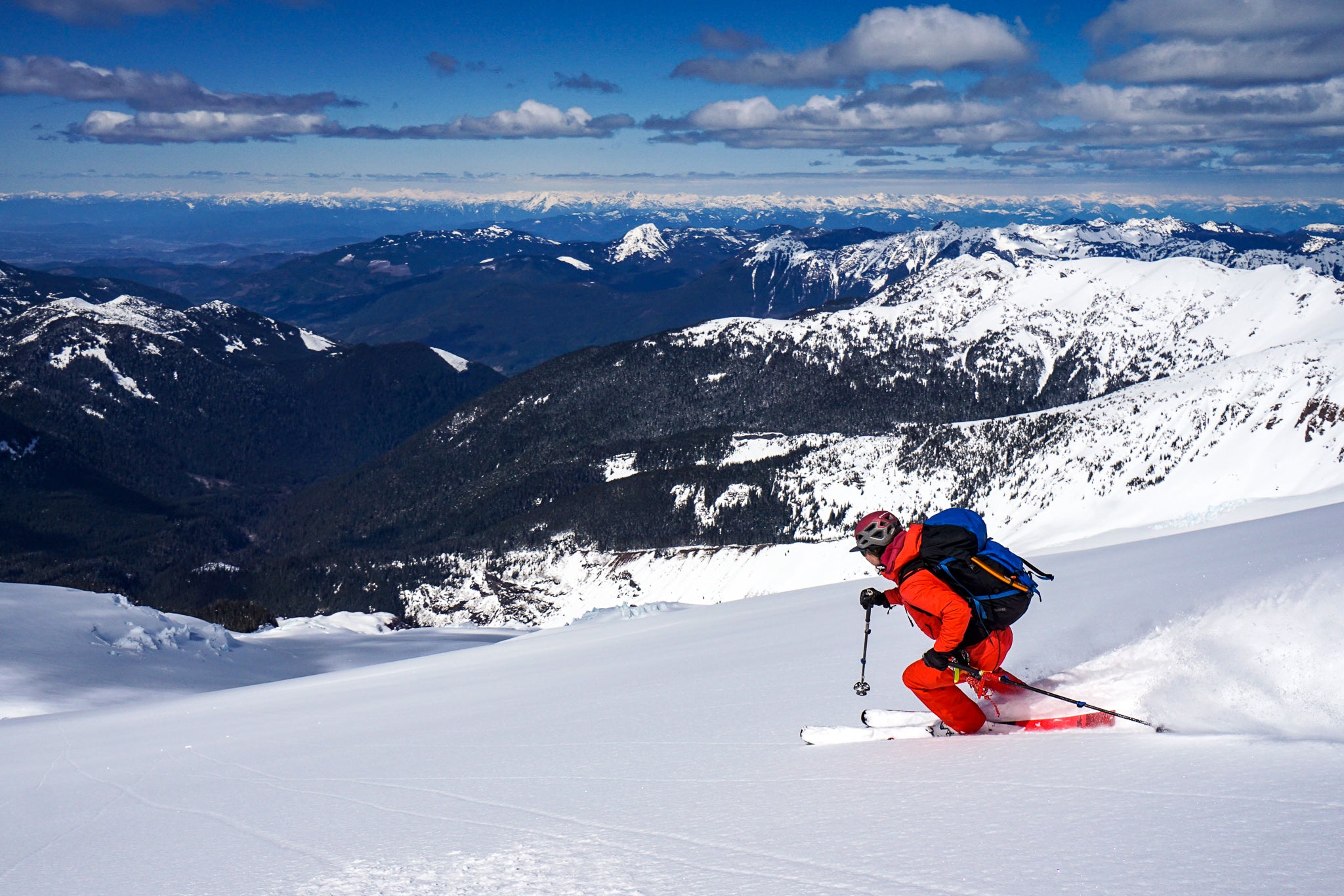 Women's backcountry skiing and avalanche courses in Snoqualmie Pass