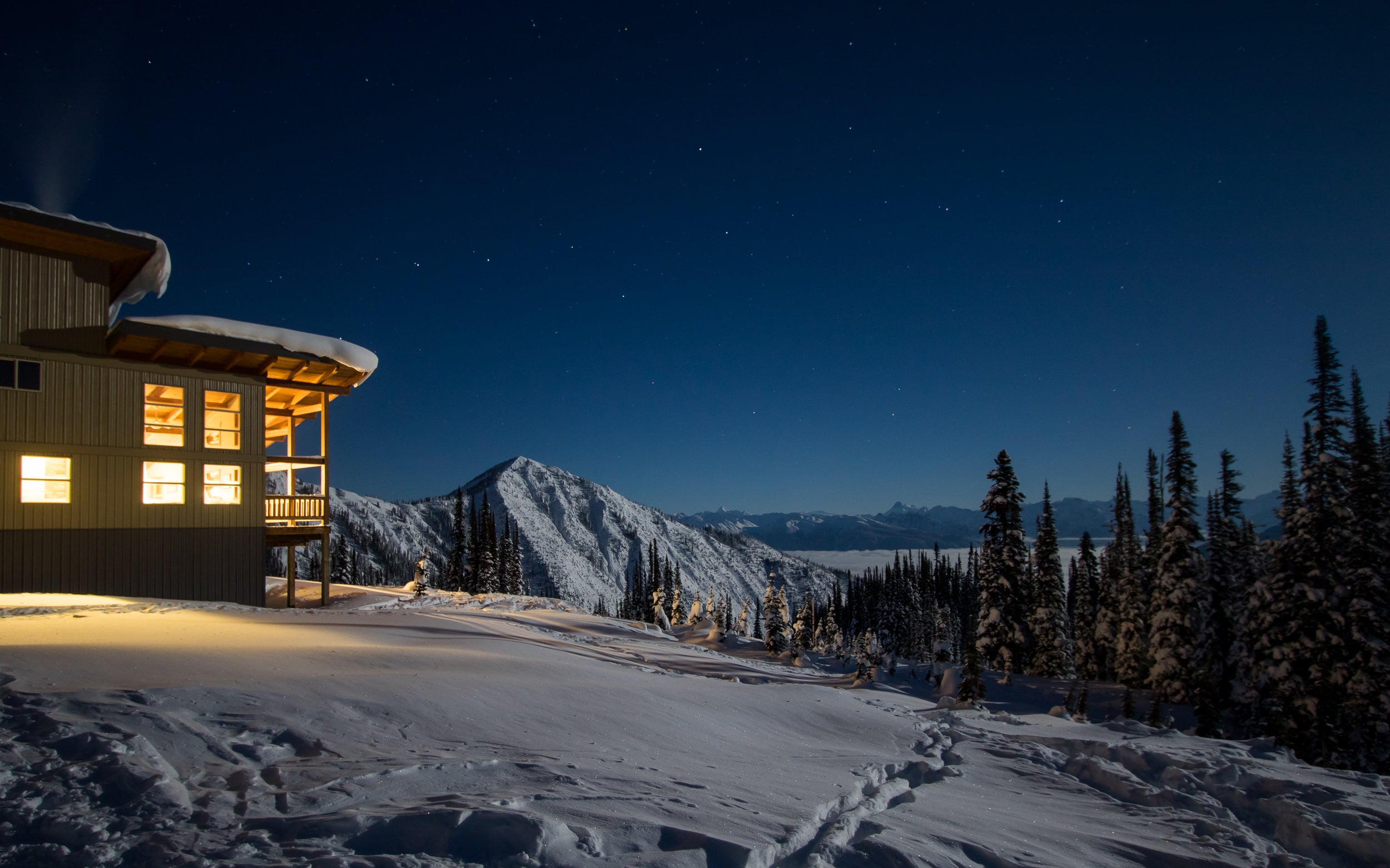 A starry night at the Sentry Lodge backcountry ski lodge in British Columbia. Ski Lodge photo by Evan Peters